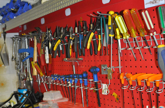 Service tools